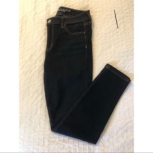AE Super Stretch skinny jeans dark wash, size 10S